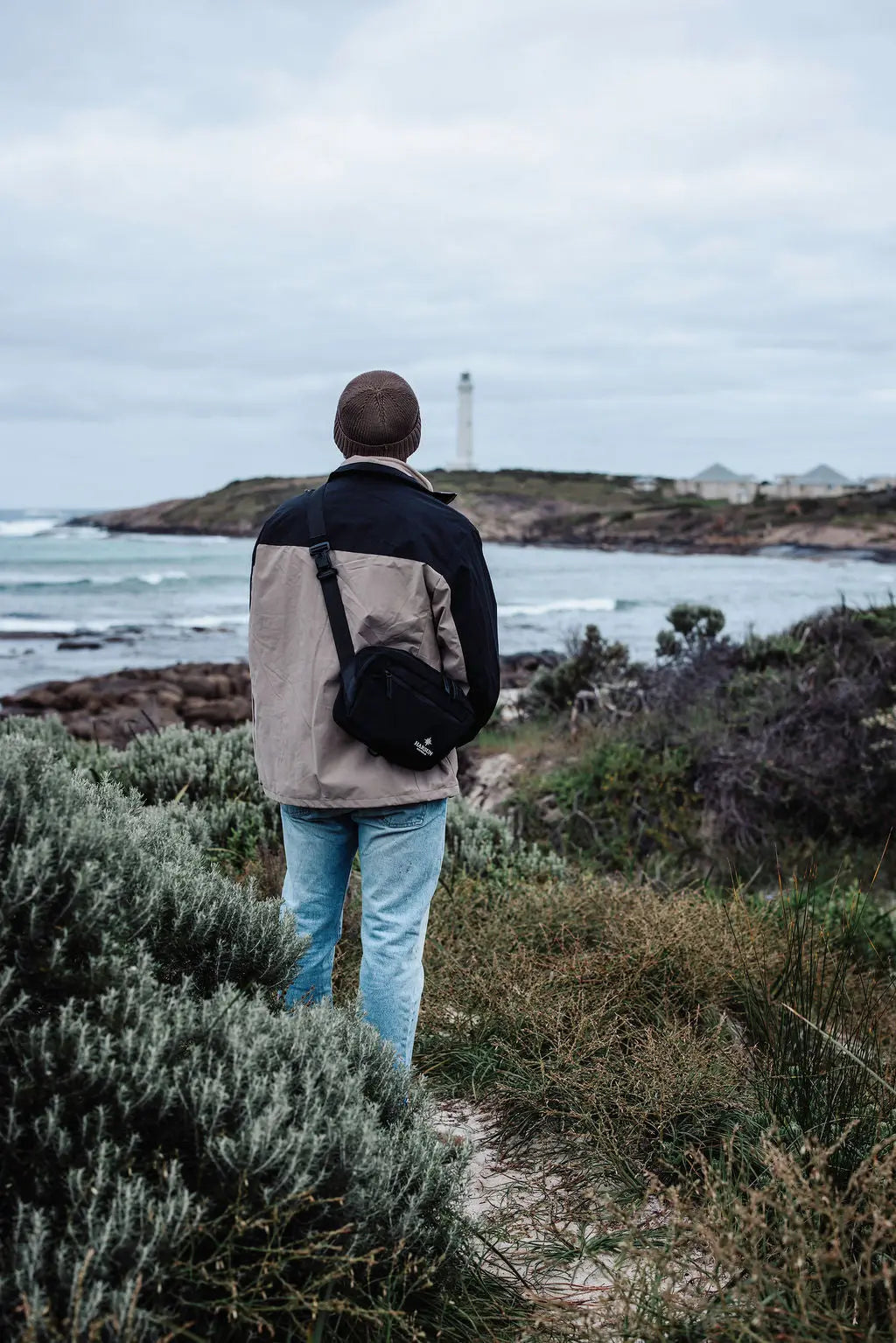 Horizon Sling Bag. Black harsunaustralia