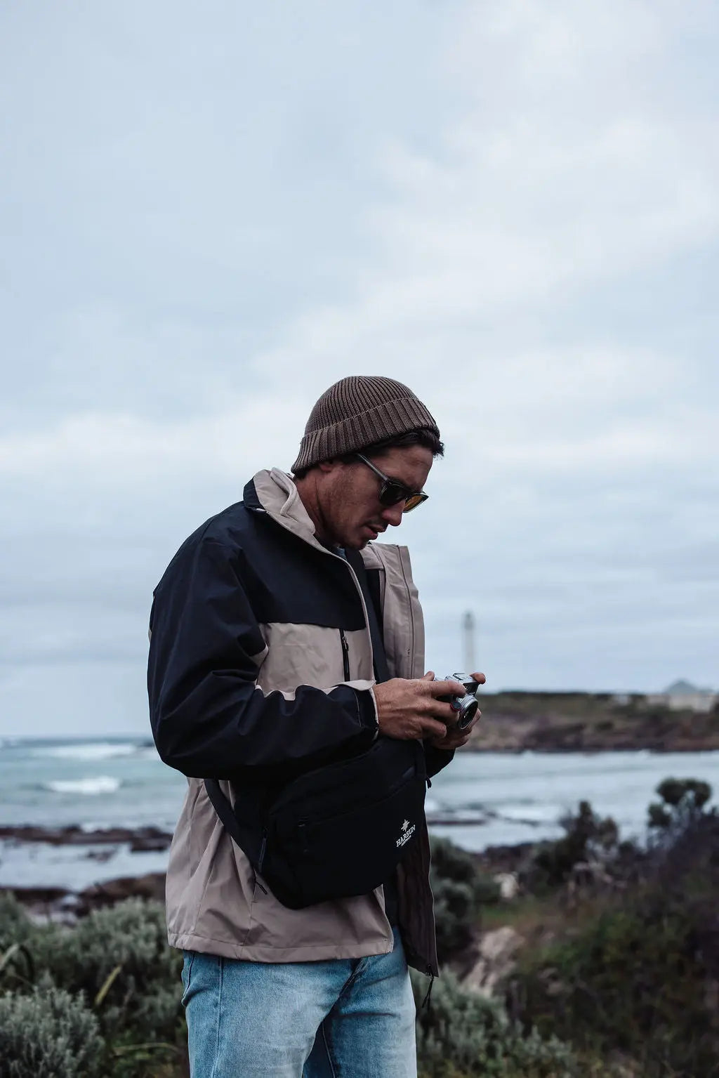 Horizon Sling Bag. Black harsunaustralia