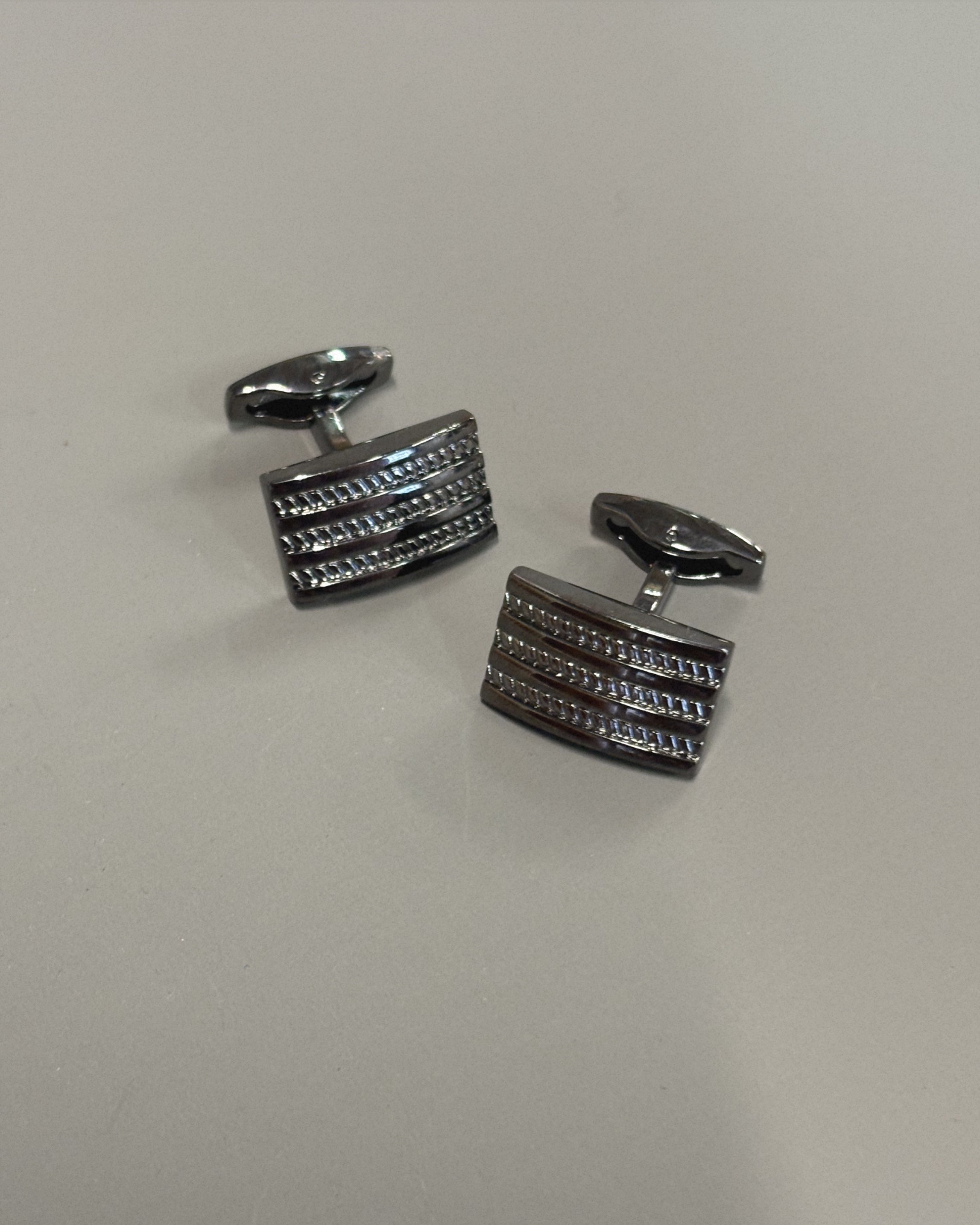 Twist Metallic Charcoal Cufflinks