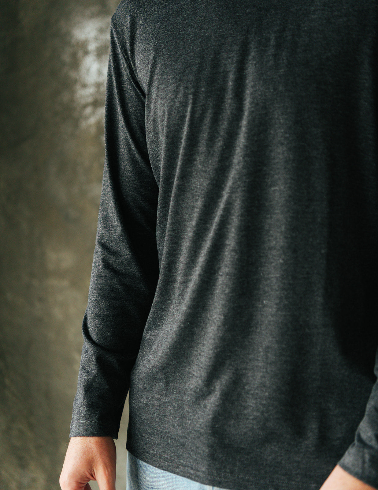 Merino Shirt Charcoal .