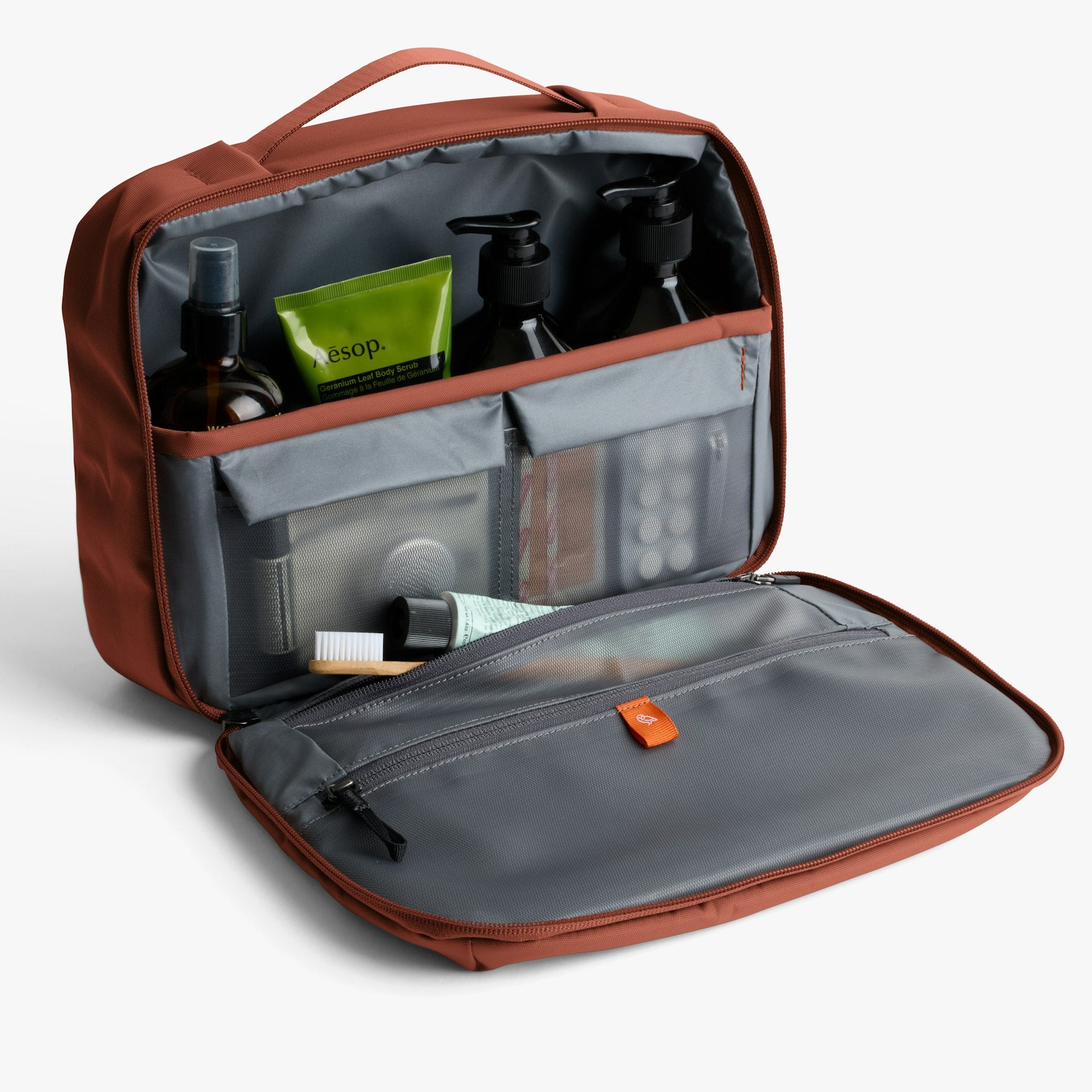 Hanging Toiletry Kit +Plus