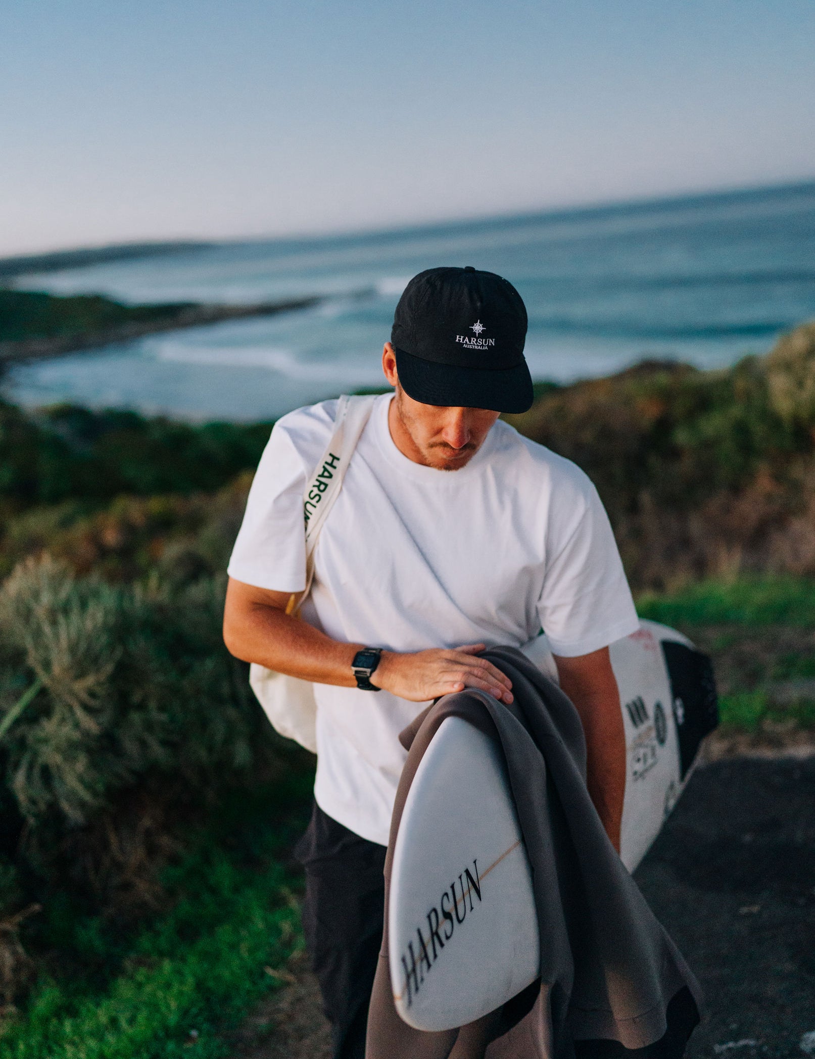 jez_coastline_cap_baw.jpg